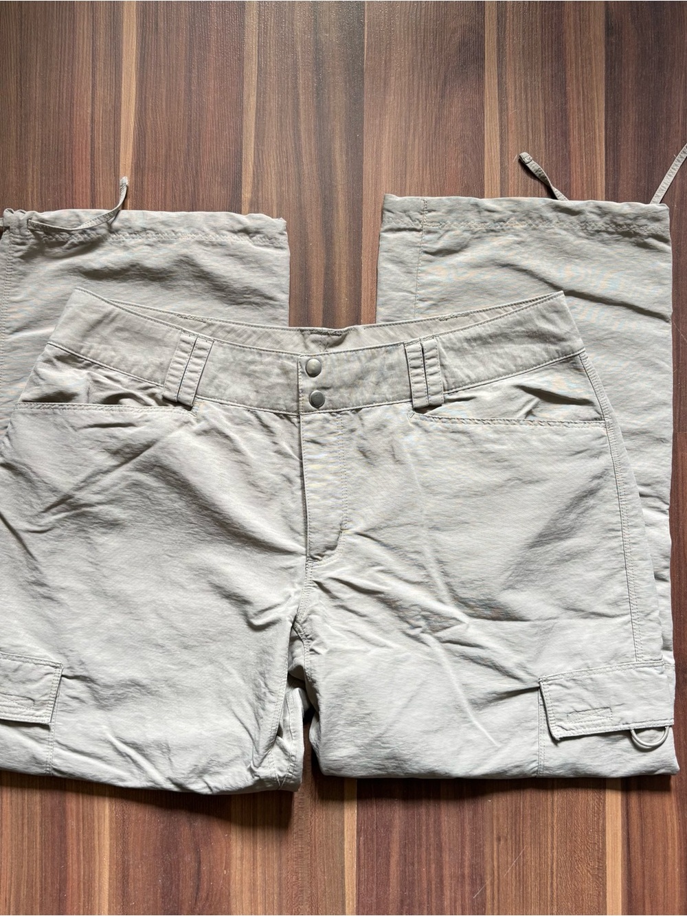 The North Face Women's Light Beige Capris